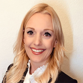 Katrin Lochmar, NTT DATA