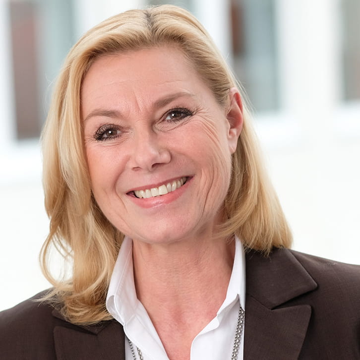 Cornelia Eberhard, NTT DATA DACH