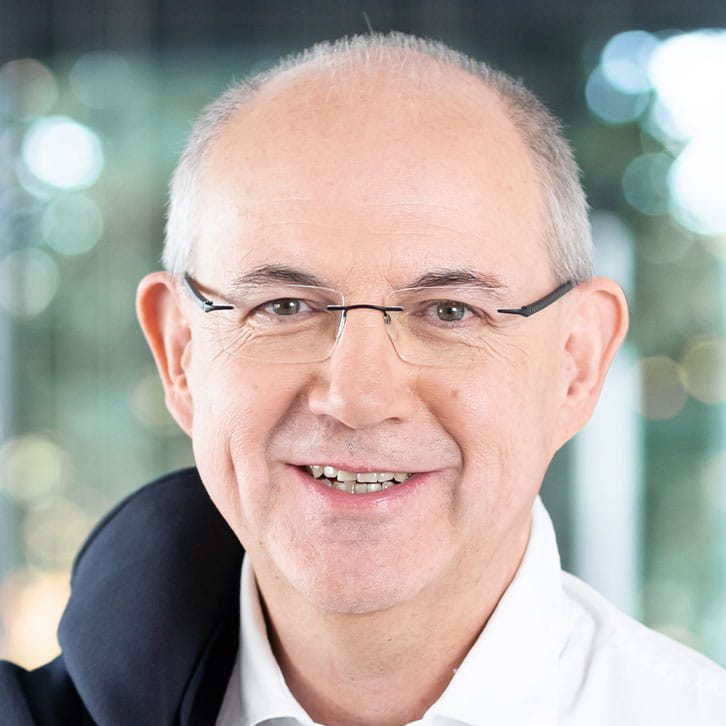 Werner Holzner, NTT DATA DACH