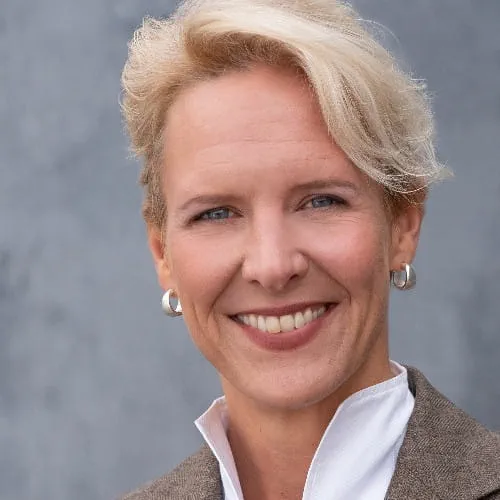 Dr. Diana Warnecke – Strategieberaterin & Trusted Advisor 