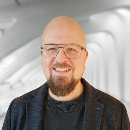 Sascha Czornohus NTT DATA