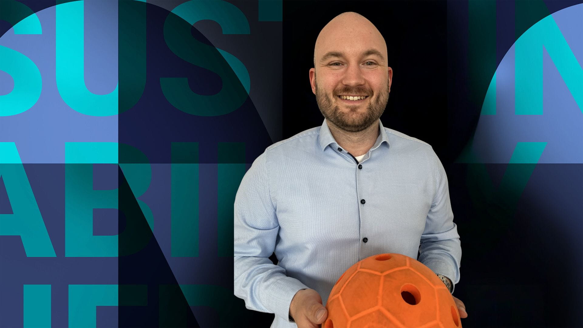 Maximilian Wirzbinna NTT DATA