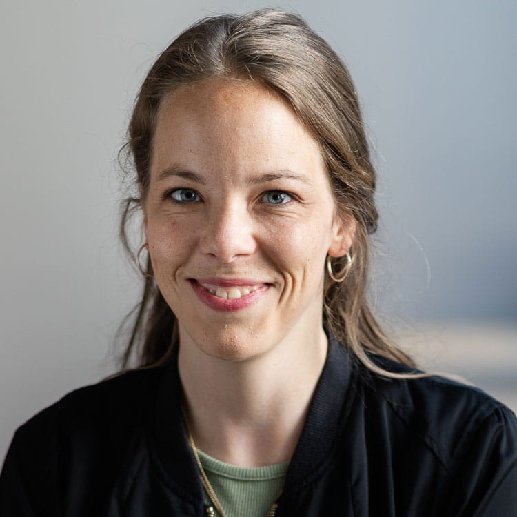 Vanessa Beeg Tangity