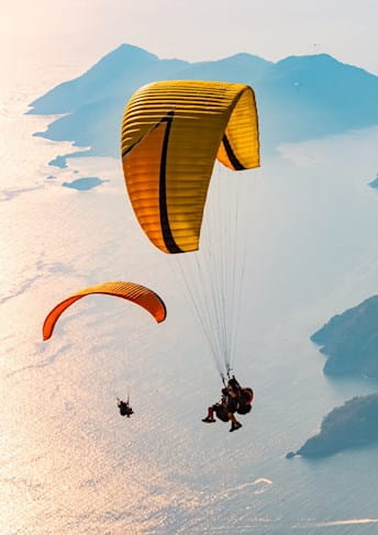 parachutists