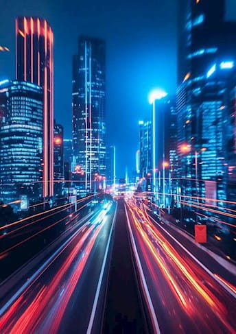 Street illuminated at night in hyperlapse
