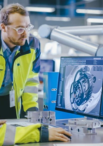 Techniker im Büro