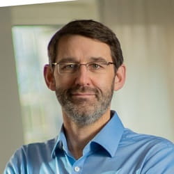 Profile picture of Malcolm Elliot, B2B Expert