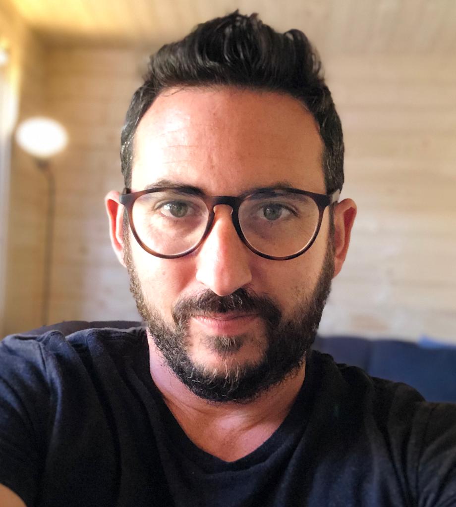 Profile picture of Roebi Haberman, SVP Sales Transformation & Head of Telco, Media and Technology (TMT)